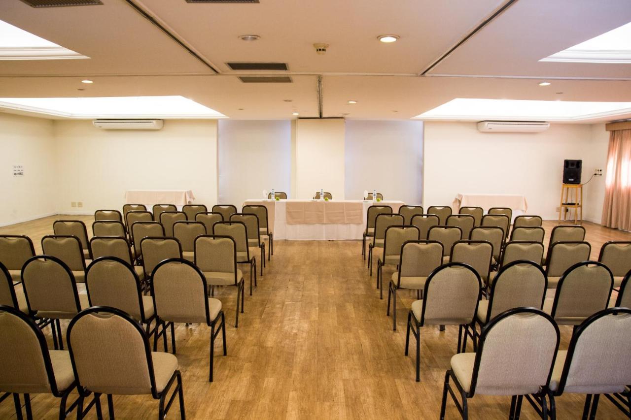 Carlton Plaza Baoba Hotel Taubate Exterior photo