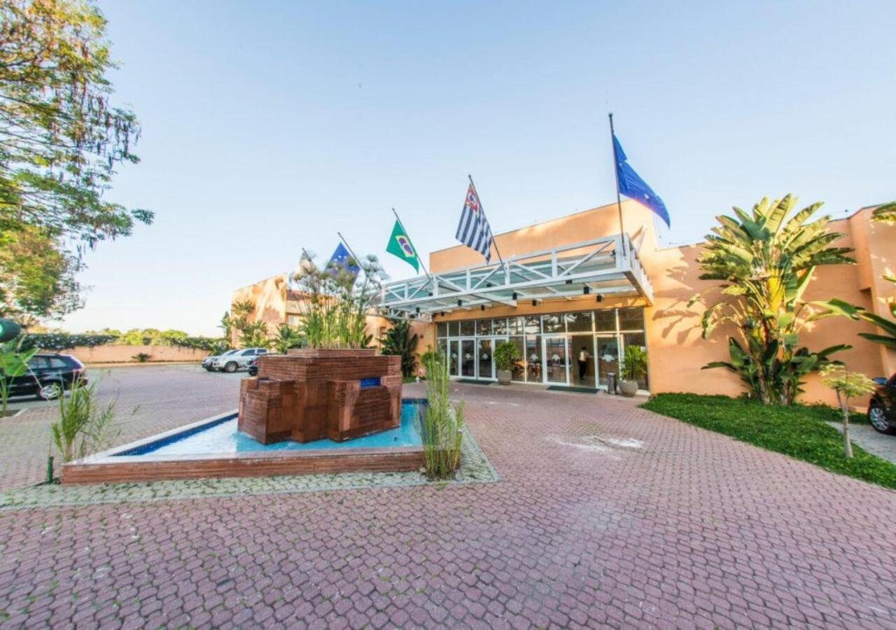 Carlton Plaza Baoba Hotel Taubate Exterior photo