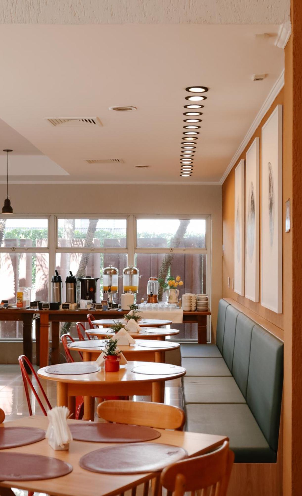 Carlton Plaza Baoba Hotel Taubate Exterior photo