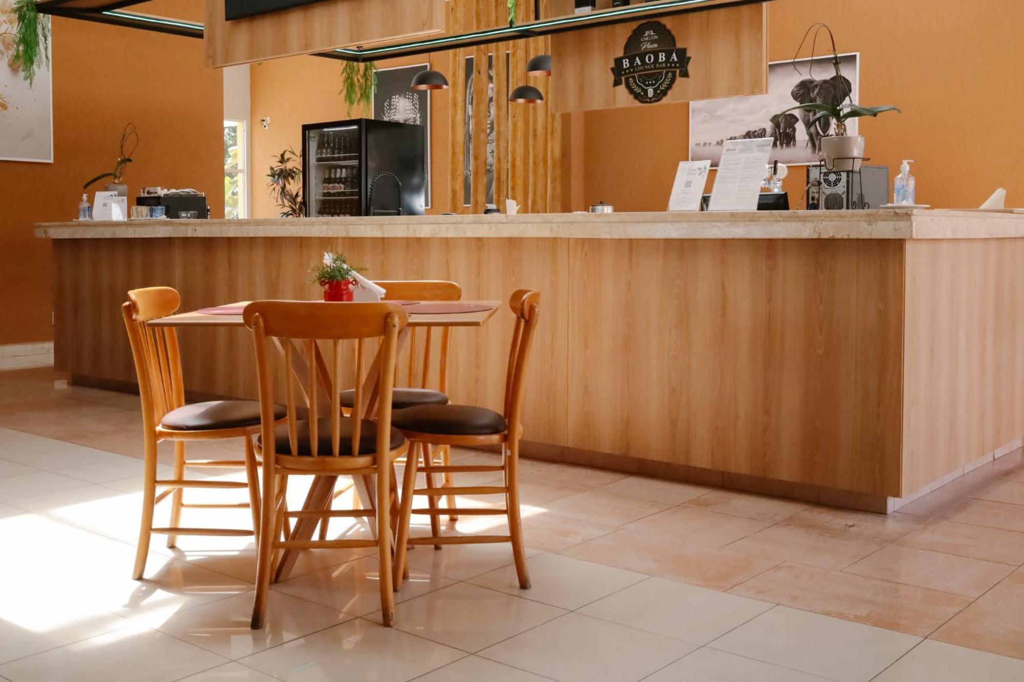 Carlton Plaza Baoba Hotel Taubate Exterior photo